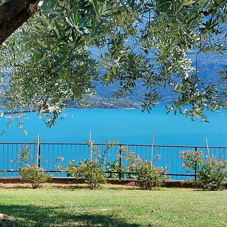 Perla Del Διαμέρισμα Domaso